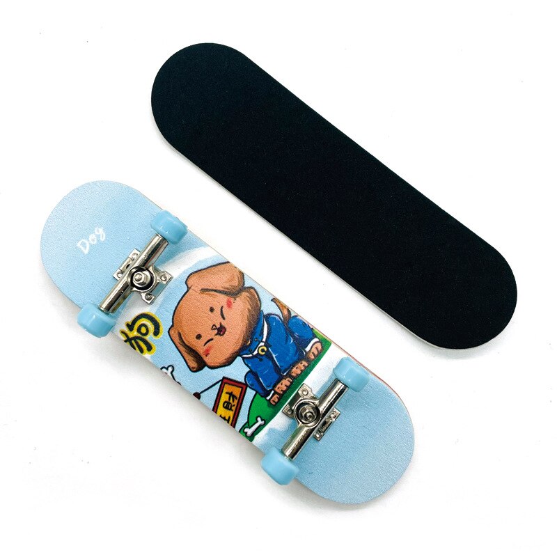 Finger skate tech deck